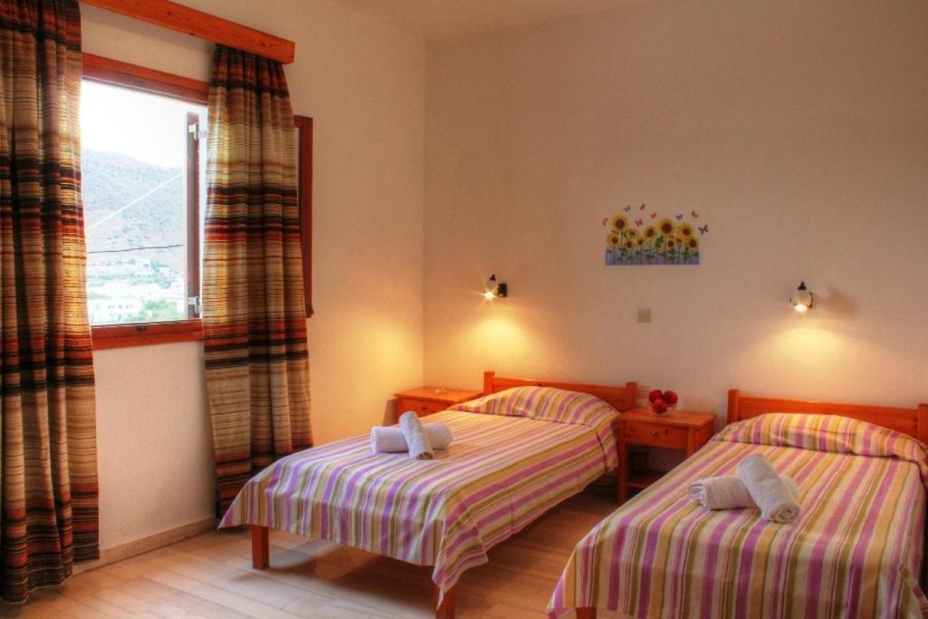 Violetta Aparthotel Chora  Cameră foto